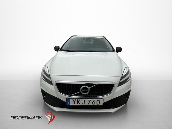 Volvo V40 Cross Country 3 of 5