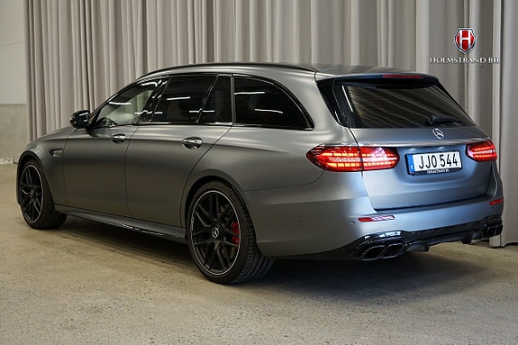 Mercedes-Benz AMG GT Black Series 4 of 5