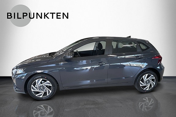 Hyundai i20 2 of 5