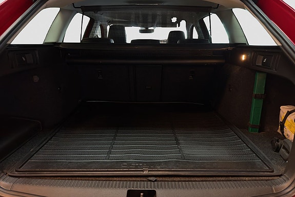 Skoda Octavia Scout 9 of 24
