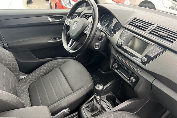 Skoda Fabia 10 of 12