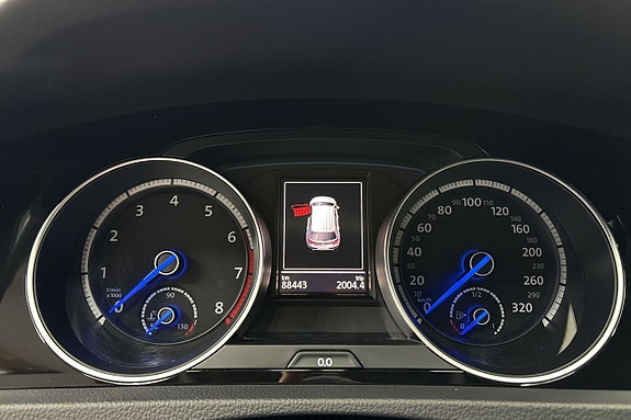 Volkswagen Golf VII 9 of 20