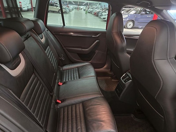 Skoda Octavia RS 5 of 5