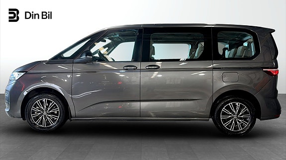 Volkswagen Multivan 2 of 5