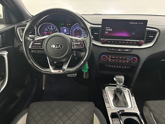 Kia Ceed 18 of 24