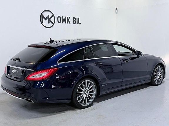 Mercedes-Benz CLS350 d 3 of 5