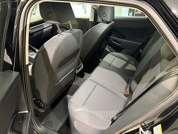 Volkswagen T-Roc 9 of 10