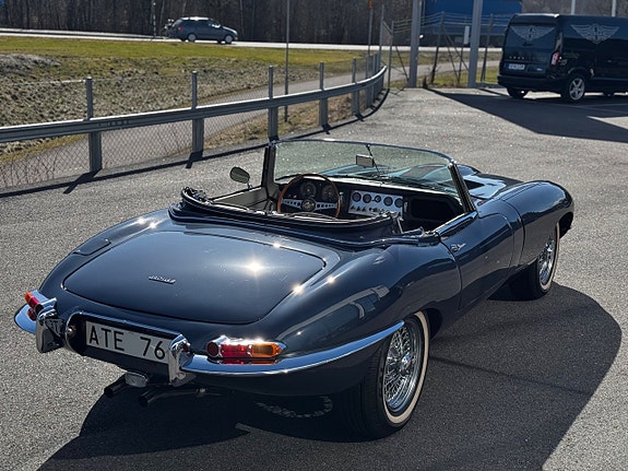 Jaguar E-TYPE 5 of 5