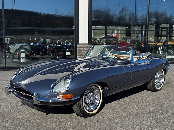 Jaguar E-TYPE
