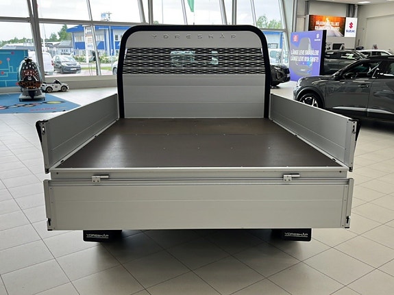 Peugeot e-Expert 14 of 14