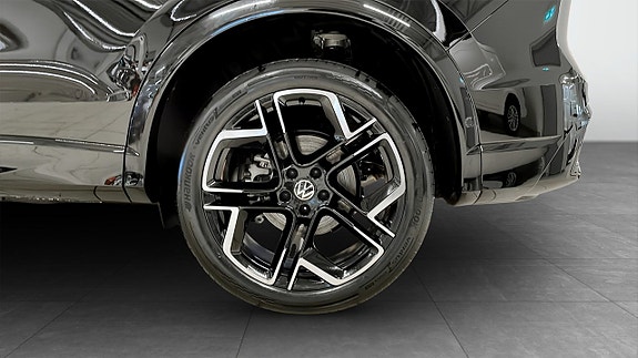 Volkswagen Tiguan 6 of 24
