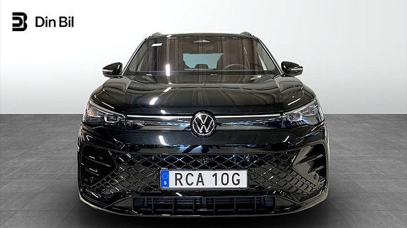 Volkswagen Tiguan 4 of 5