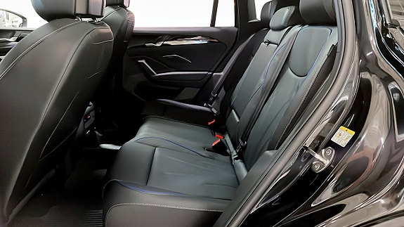 Volkswagen Tiguan 12 of 24