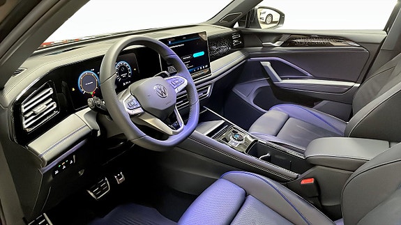 Volkswagen Tiguan 7 of 24