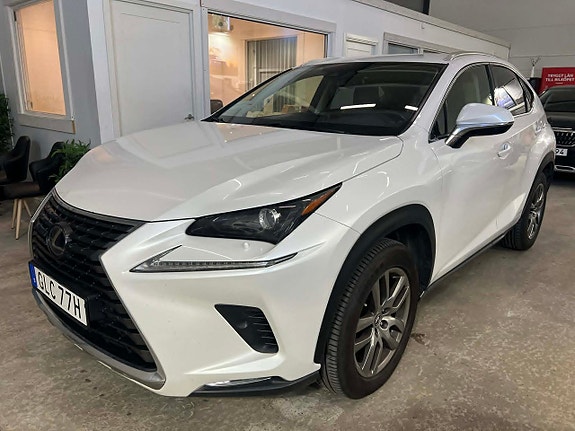 Lexus NX300h