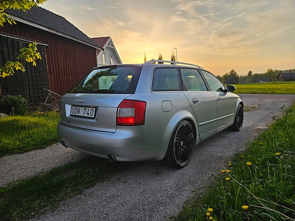 Audi A4 5 of 5