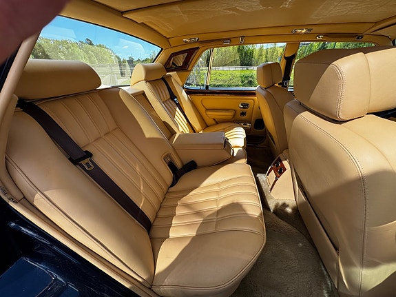 Rolls Royce Silver Spirit 14 of 21