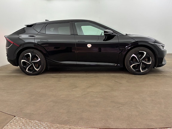 Kia EV6 7 of 28