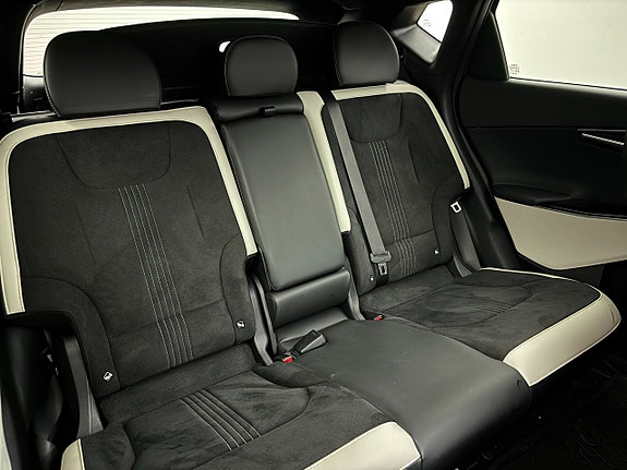 Kia EV6 23 of 28