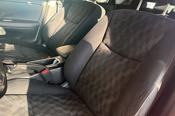 Nissan Pulsar 10 of 15
