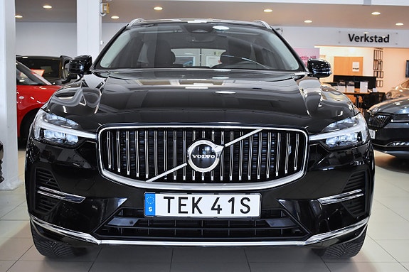 Volvo XC60 2 of 20