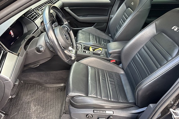 Volkswagen Passat 9 of 10