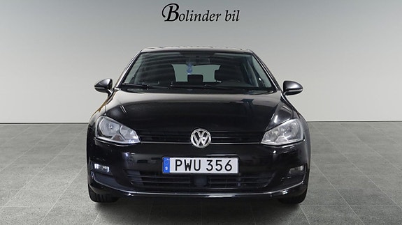 Volkswagen Golf VII 2 of 25