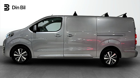 Toyota Proace 2 of 5
