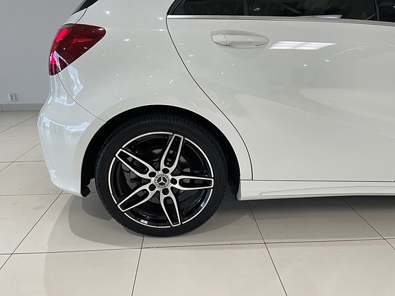 Mercedes-Benz A200 d 7 of 25
