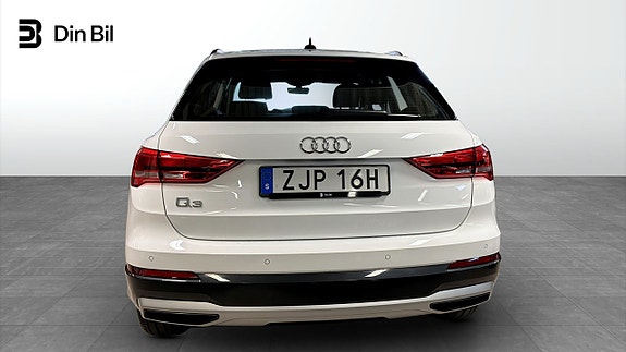 Audi Q3 5 of 5
