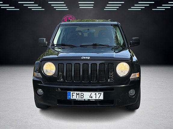 Jeep Patriot 2 of 5