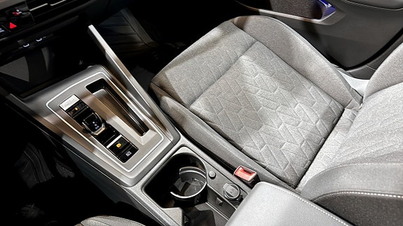 Volkswagen Golf I 17 of 21
