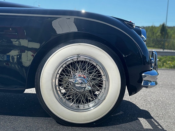 Jaguar XK150 11 of 24