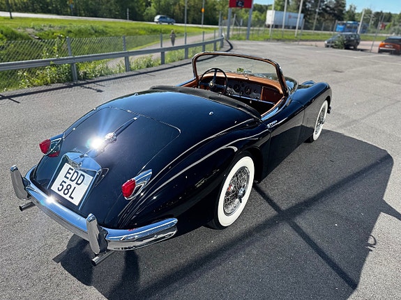 Jaguar XK150 5 of 24