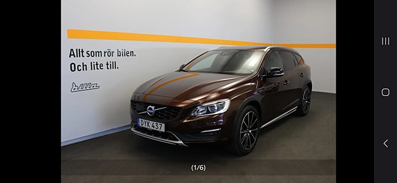 Volvo V60 Cross Country 2 of 5