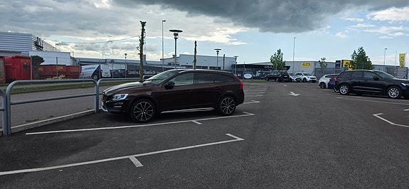 İkinci el  Volvo V60 Cross Country 2.4