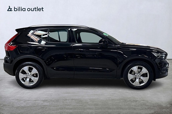 Volvo XC40 5 of 5