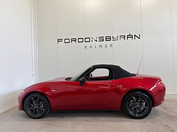 Mazda MX-5 11 of 23
