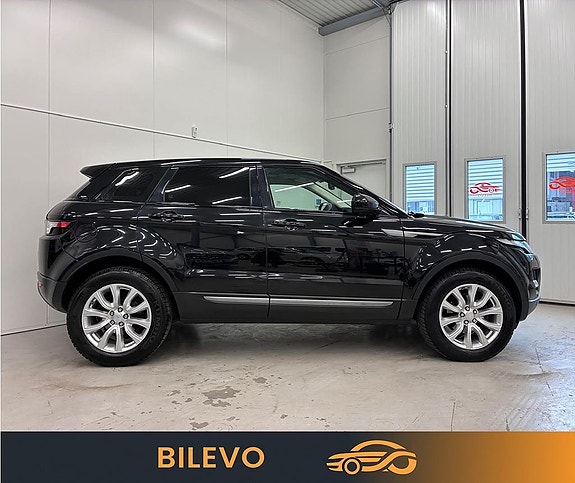 Land Rover Range Rover Evoque 2 of 5