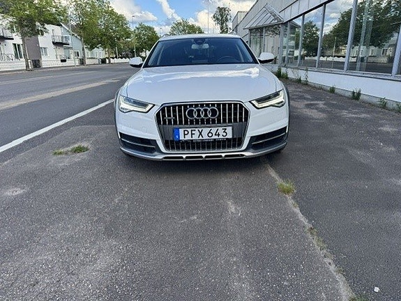 Audi A6 allroad 2 of 5