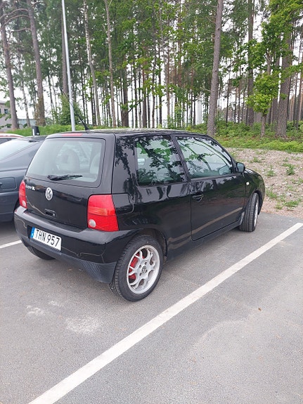 Volkswagen Lupo 2 of 3