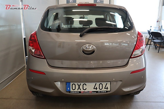 Hyundai i20 4 of 5