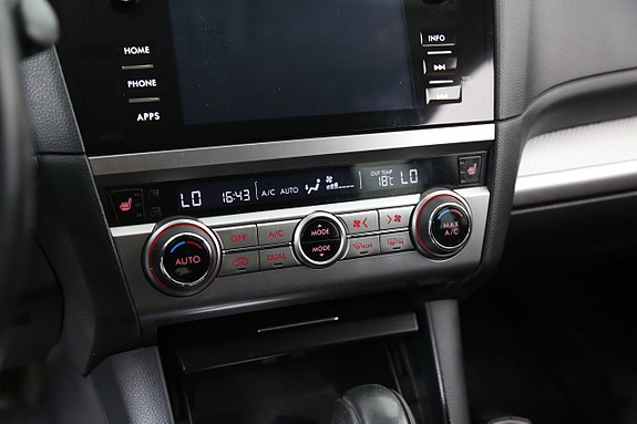Subaru Outback 23 of 30