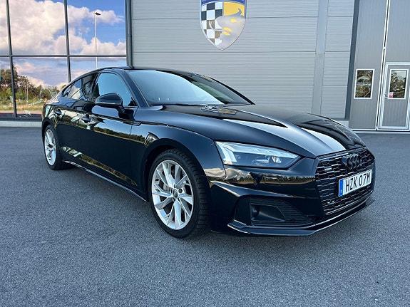 Audi A5 2 of 8