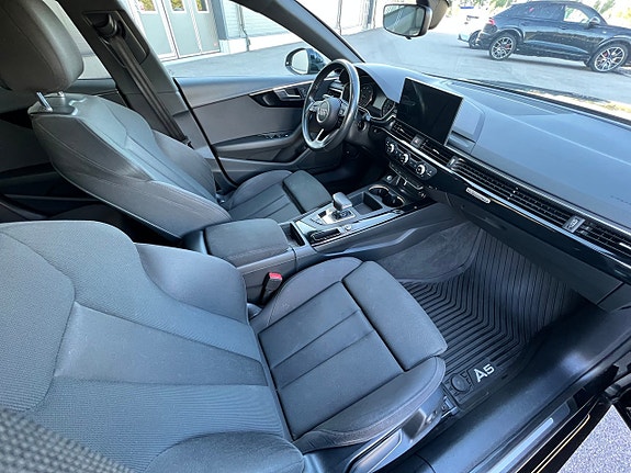 Audi A5 7 of 8