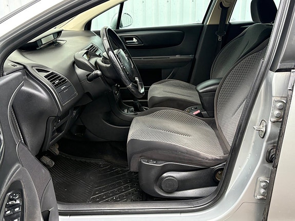 Citroen C4 9 of 15