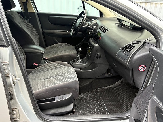 Citroen C4 12 of 15