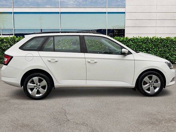 Skoda Fabia 5 of 5