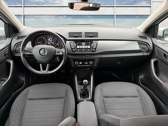Skoda Fabia 9 of 14