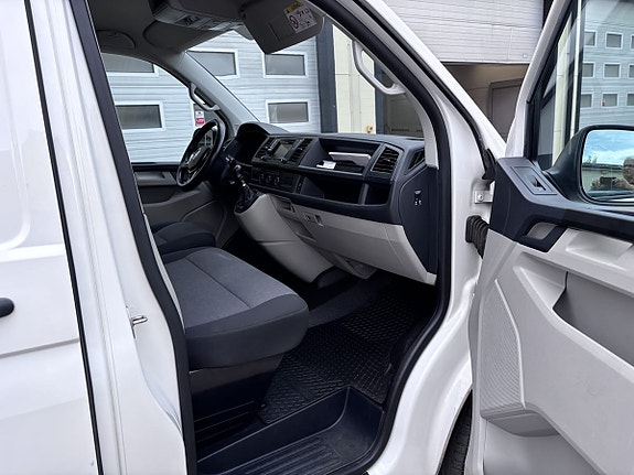 Volkswagen Transporter 5 of 5